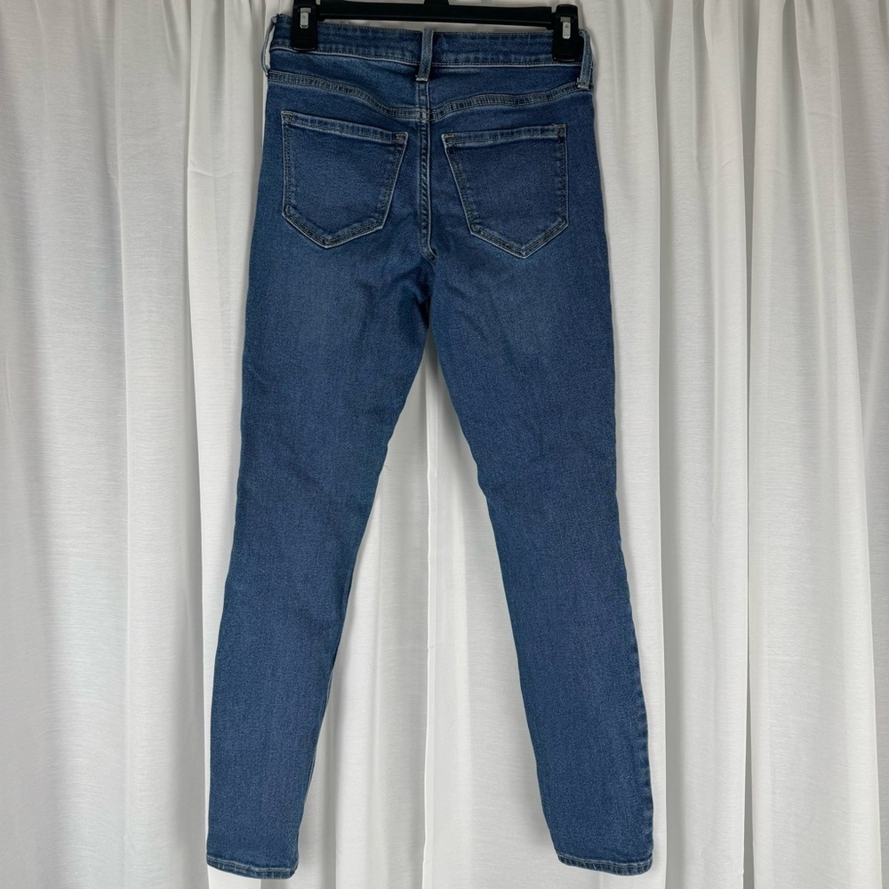 Old Navy Jeans - Picture 3 of 4